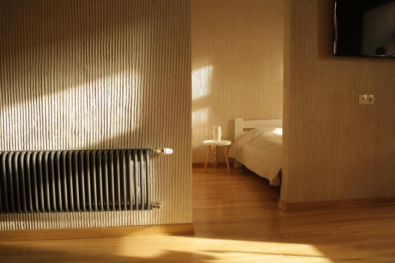 Lviv Wall Street Apt Exterior photo