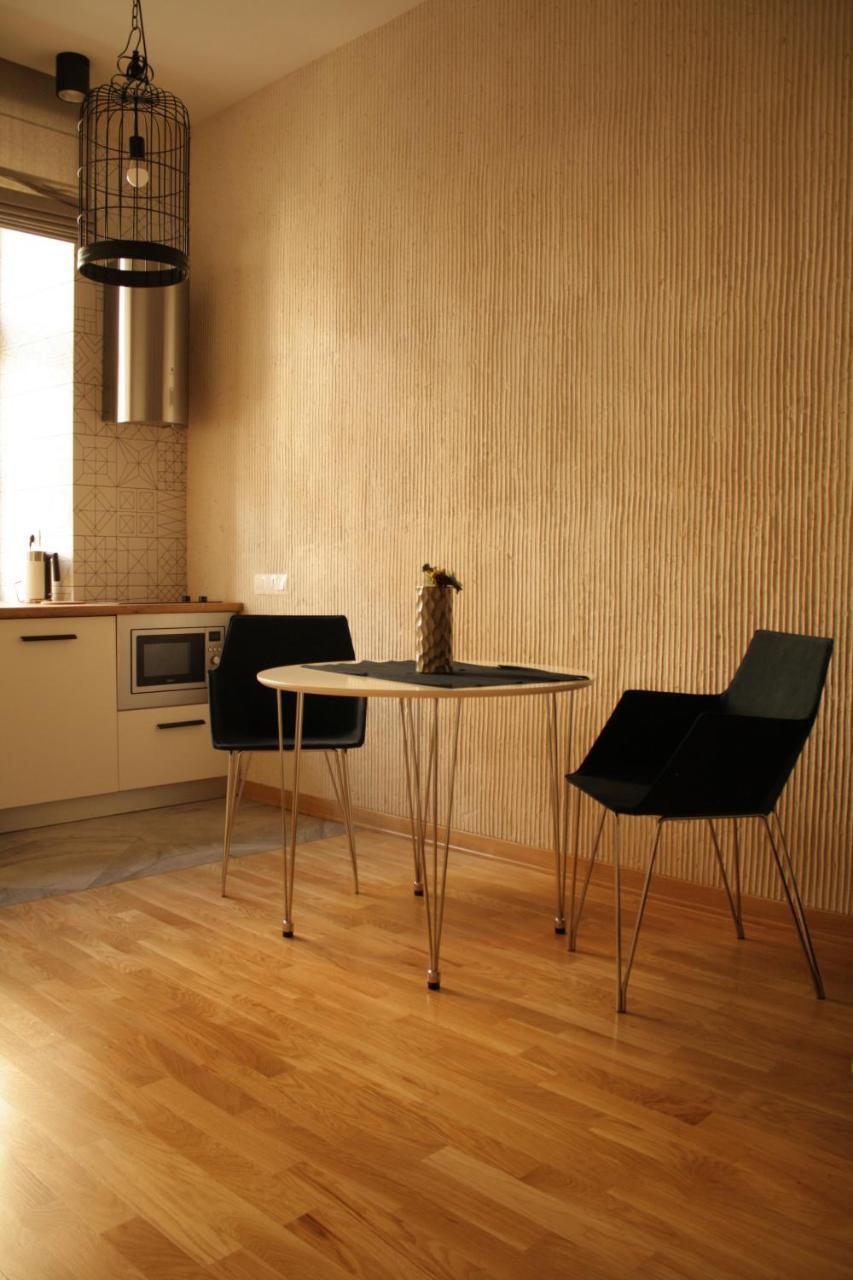 Lviv Wall Street Apt Exterior photo